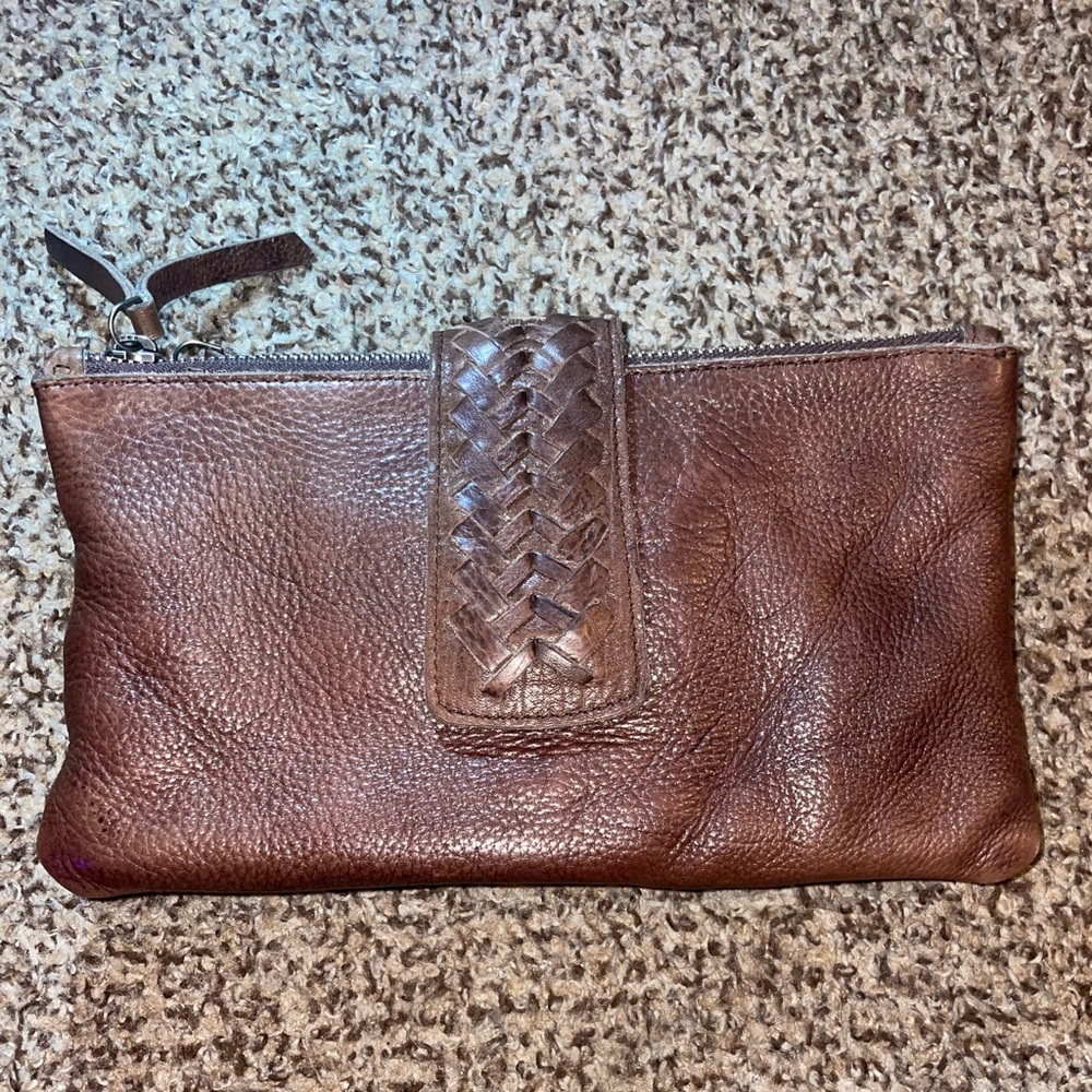 Latico Malabar in brown.